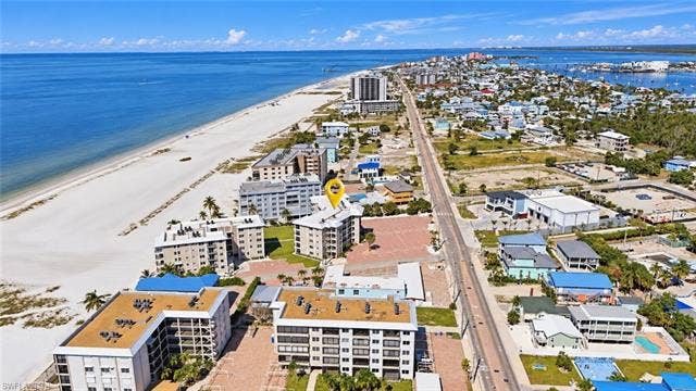 2580 Estero Blvd, #15, Fort Myers Beach, FL 33931 2580 Estero Blvd, #15, Fort Myers Beach, FL 33931