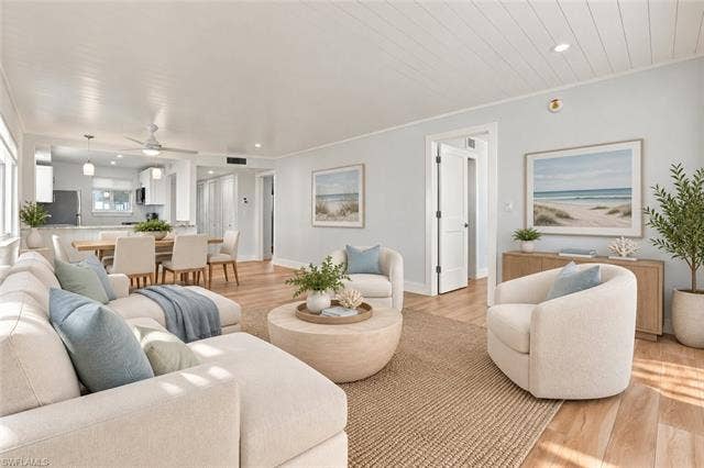2580 Estero Blvd, #15, Fort Myers Beach, FL 33931 Virtually staged living space