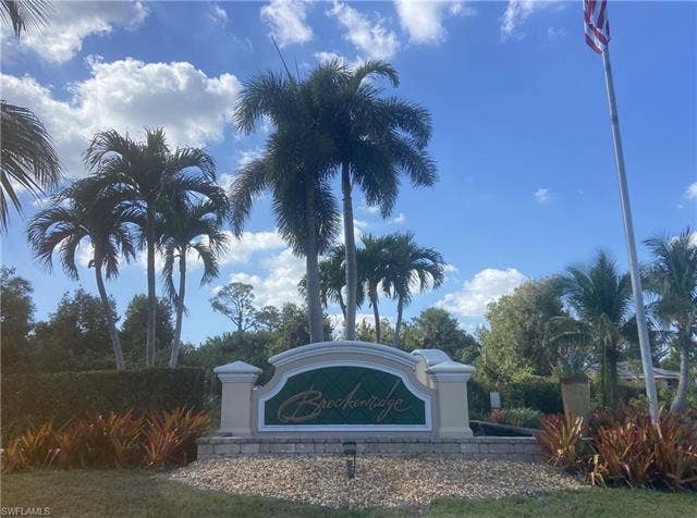 19870 Breckenridge Dr, #303, Estero, FL 33928 Commuinity Enry/Sign