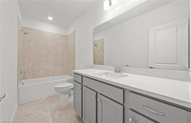 27812 Solis Grande Dr, Bonita Springs, FL 34135 Alder floorplan, homes may vary.