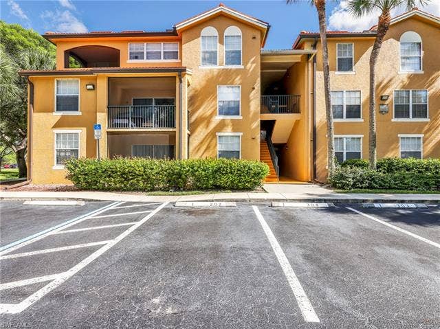 8659 River Homes Ln, #1202, Bonita Springs, FL 34135 Lots of parking for owners and guests