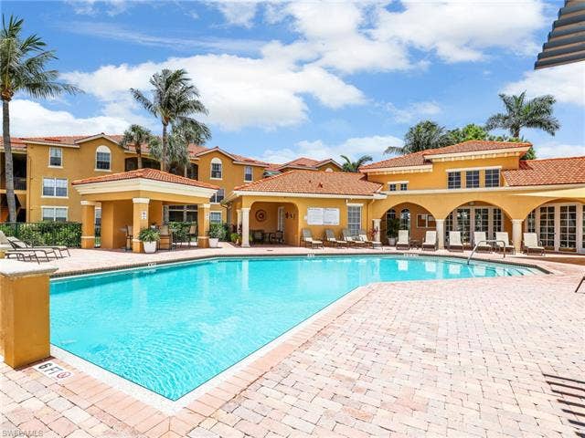 8659 River Homes Ln, #1202, Bonita Springs, FL 34135 Time to enjoy the florida sunshine