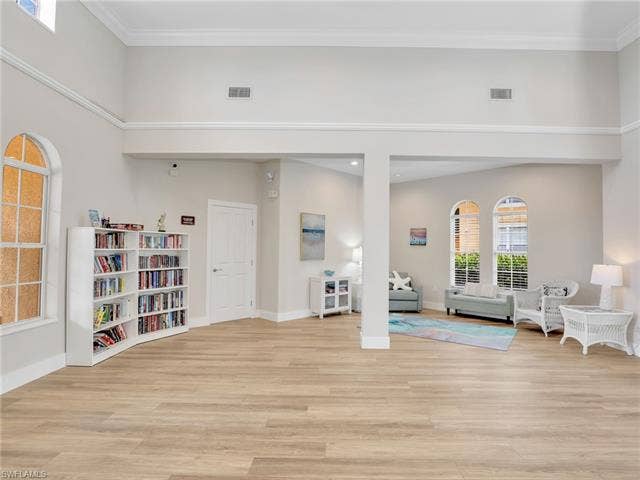 8659 River Homes Ln, #1202, Bonita Springs, FL 34135 Social room
