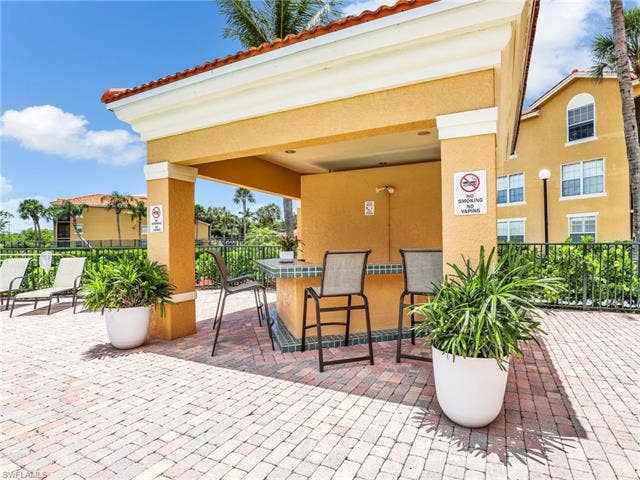 8659 River Homes Ln, #1202, Bonita Springs, FL 34135 Get social at the bar with other residents