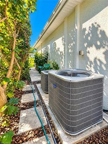 2469 NE 29th Ave, Naples, FL 34120 2469 NE 29th Ave, Naples, FL 34120