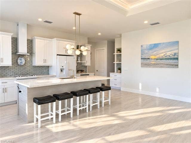 2469 NE 29th Ave, Naples, FL 34120 2469 NE 29th Ave, Naples, FL 34120