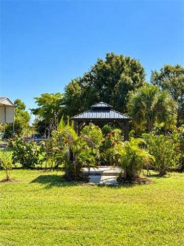 2469 NE 29th Ave, Naples, FL 34120 2469 NE 29th Ave, Naples, FL 34120