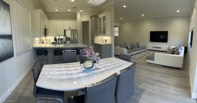 8863 Madrid Cir, Naples, FL 34104 8863 Madrid Cir, Naples, FL 34104