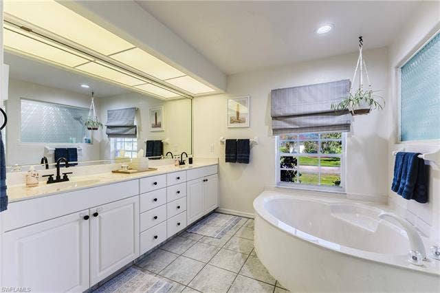 5211 27th Pl, Cape Coral, FL 33914 5211 27th Pl, Cape Coral, FL 33914