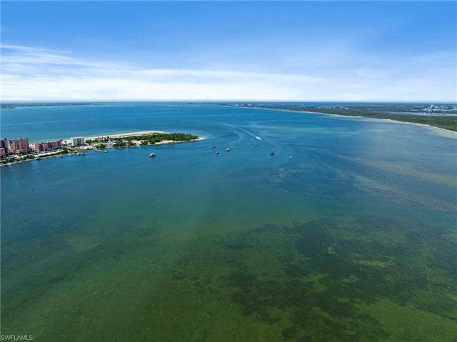 841 San Carlos Dr, Fort Myers Beach, FL 33931 841 San Carlos Dr, Fort Myers Beach, FL 33931