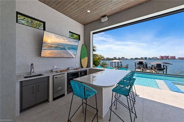841 San Carlos Dr, Fort Myers Beach, FL 33931 841 San Carlos Dr, Fort Myers Beach, FL 33931