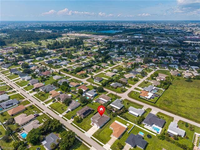1219 10th St, Cape Coral, FL 33991 1219 10th St, Cape Coral, FL 33991