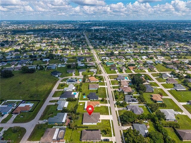 1219 10th St, Cape Coral, FL 33991 1219 10th St, Cape Coral, FL 33991