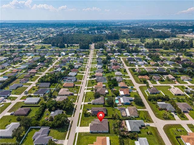 1219 10th St, Cape Coral, FL 33991 1219 10th St, Cape Coral, FL 33991