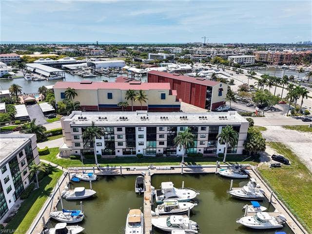 801 River Point Dr, #203, Naples, FL 34102 801 River Point Dr, #203, Naples, FL 34102