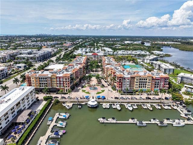 801 River Point Dr, #203, Naples, FL 34102 801 River Point Dr, #203, Naples, FL 34102