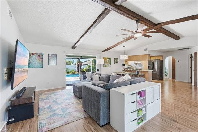 329 16th Pl, Cape Coral, FL 33990 329 16th Pl, Cape Coral, FL 33990
