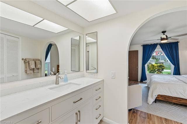 329 16th Pl, Cape Coral, FL 33990 329 16th Pl, Cape Coral, FL 33990