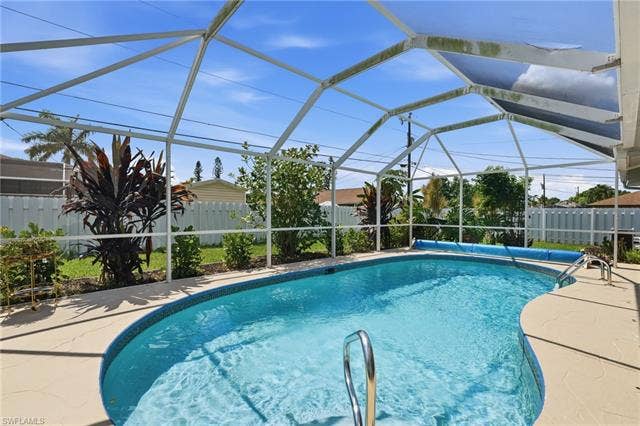 329 16th Pl, Cape Coral, FL 33990 329 16th Pl, Cape Coral, FL 33990