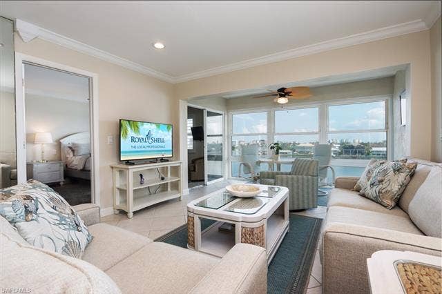 271 Southbay Dr, #155, Naples, FL 34108 271 Southbay Dr, #155, Naples, FL 34108