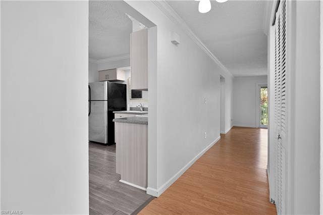 6777 Winkler Rd, #268, Fort Myers, FL 33919 Front Entry/Foyer