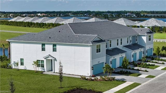5129 Draco Cir, #0105, Naples, FL 34120 5129 Draco Cir, #0105, Naples, FL 34120