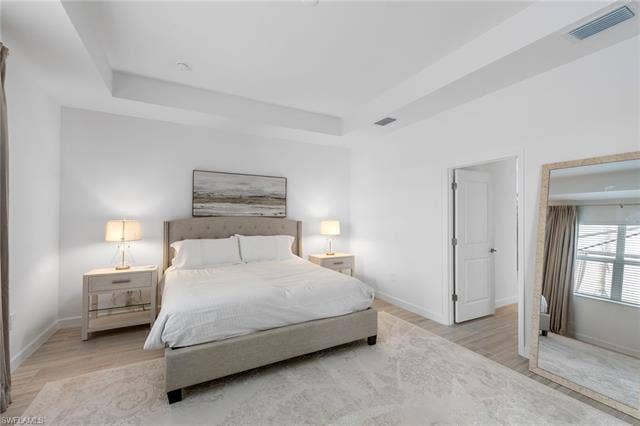 44810 Marina Ln, Punta Gorda, FL 33982 Tray ceiling with recessed lighting