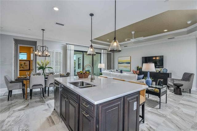 4236 Pegasus Way, Naples, FL 34120 4236 Pegasus Way, Naples, FL 34120