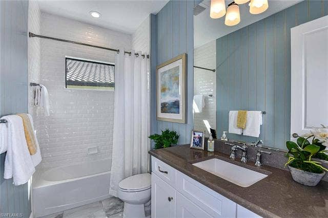 4236 Pegasus Way, Naples, FL 34120 4236 Pegasus Way, Naples, FL 34120