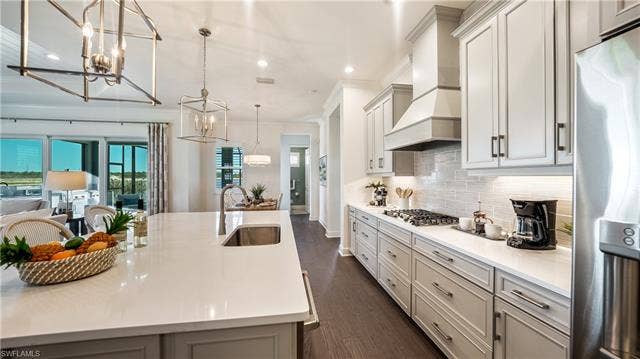 4691 Sky Sail Dr, Naples, FL 34120 4691 Sky Sail Dr, Naples, FL 34120