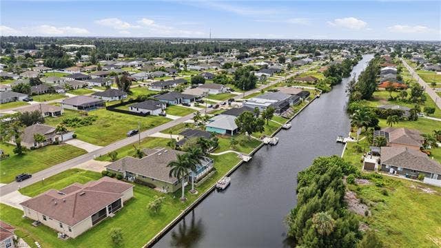 1711 2nd Ter, Cape Coral, FL 33991 1711 2nd Ter, Cape Coral, FL 33991
