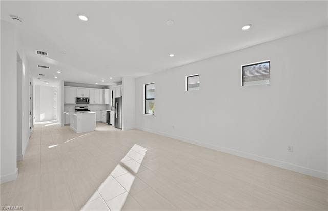 2151 Freemont Way, Naples, FL 34120 Photos are of similar Contour home. Homes may vary.