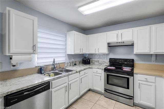 438 Willowbrook Dr, Lehigh Acres, FL 33972 438 Willowbrook Dr, Lehigh Acres, FL 33972