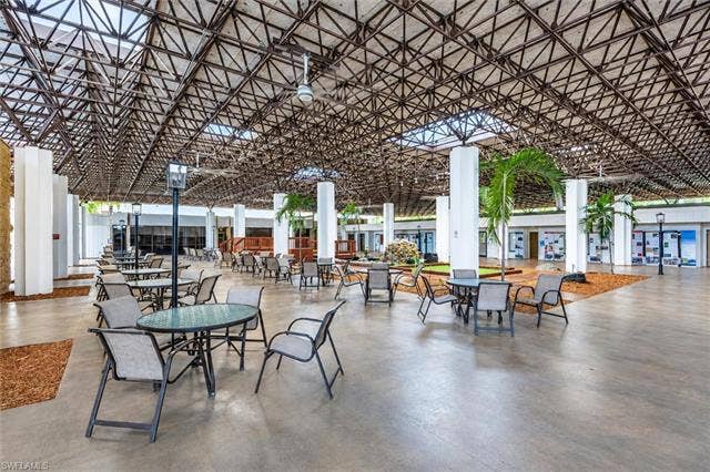 6220 Augusta Dr, #117, Fort Myers, FL 33907 Pavilion