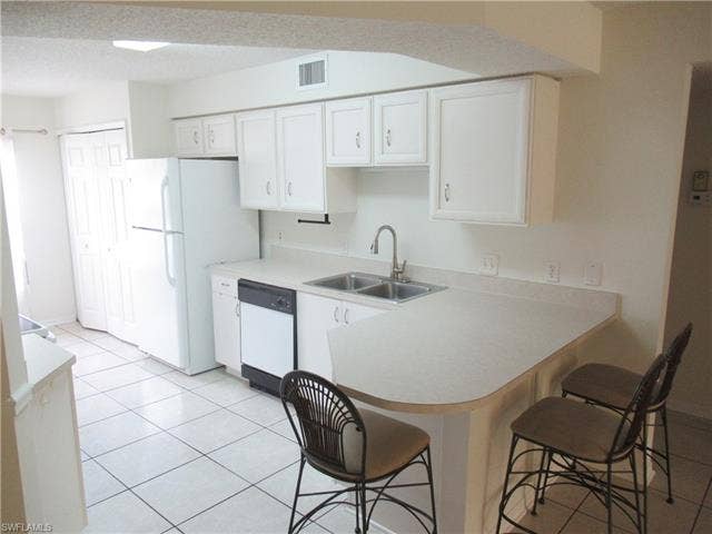 3951 Leeward Passage Ct, #101, Bonita Springs, FL 34134 3951 Leeward Passage Ct, #101, Bonita Springs, FL 34134