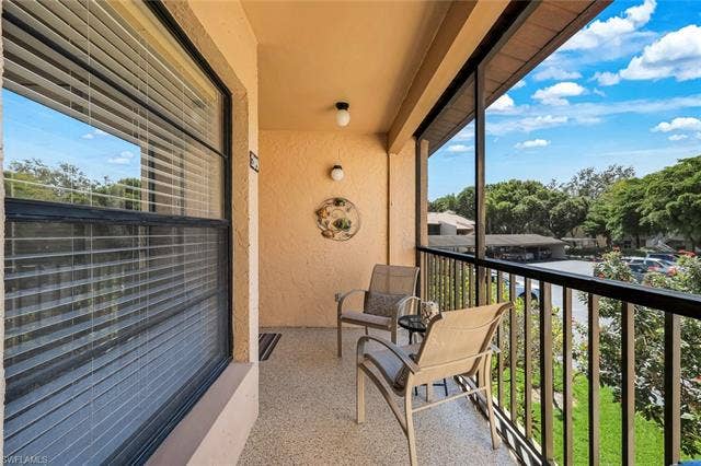 960 Palm View Dr, #209, Naples, FL 34110 960 Palm View Dr, #209, Naples, FL 34110