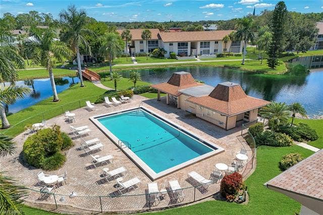 960 Palm View Dr, #209, Naples, FL 34110 960 Palm View Dr, #209, Naples, FL 34110