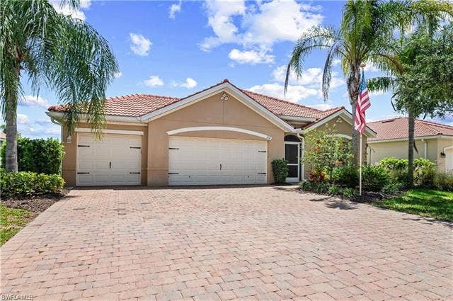 3118 Apple Blossom Dr, Alva, FL 33920 3118 Apple Blossom Dr, Alva, FL 33920