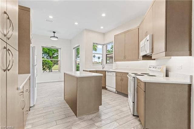 16360 Willowcrest Way, Fort Myers, FL 33908 16360 Willowcrest Way, Fort Myers, FL 33908