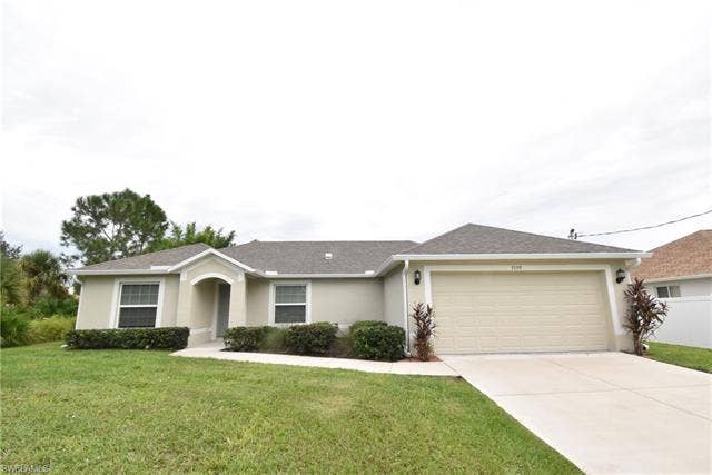 3700 Danbury Ter, North Port, FL 34286 3700 Danbury Ter, North Port, FL 34286