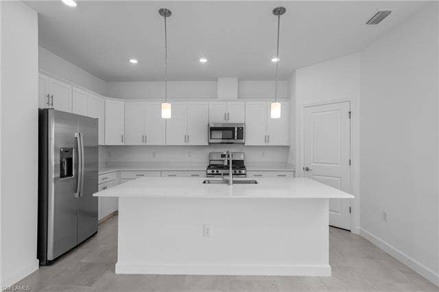 20179 Hartford Blvd, Estero, FL 33928 20179 Hartford Blvd, Estero, FL 33928