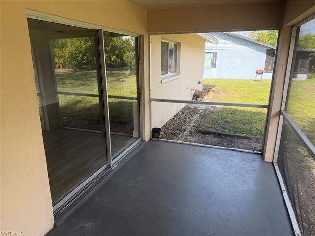 937 52nd St, Cape Coral, FL 33914 937 52nd St, Cape Coral, FL 33914