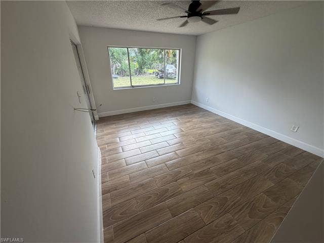 937 52nd St, Cape Coral, FL 33914 937 52nd St, Cape Coral, FL 33914