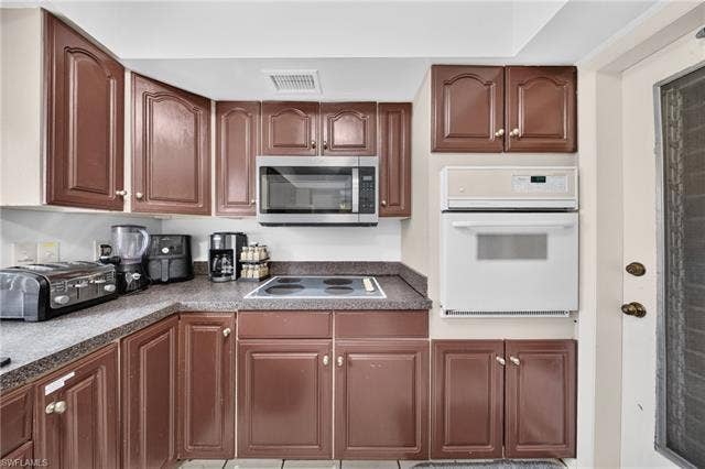 5125 York Ct, Cape Coral, FL 33904 5125 York Ct, Cape Coral, FL 33904