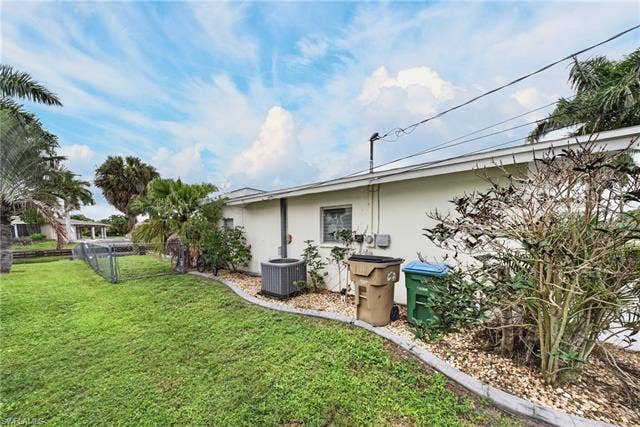5125 York Ct, Cape Coral, FL 33904 5125 York Ct, Cape Coral, FL 33904