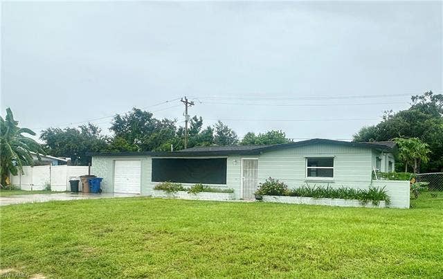 104 Coolidge Ave, Lehigh Acres, FL 33936 104 Coolidge Ave, Lehigh Acres, FL 33936