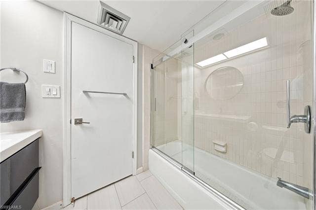 7000 Estero Blvd, #704, Fort Myers Beach, FL 33931 Primary Bathroom