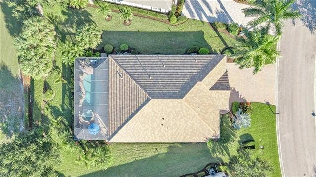 13491 Palmetto Grove Dr, Fort Myers, FL 33905 Clean roof!