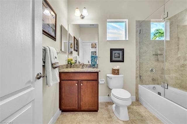 13491 Palmetto Grove Dr, Fort Myers, FL 33905 Full bath for 2nd and 3rd bedrooms.
