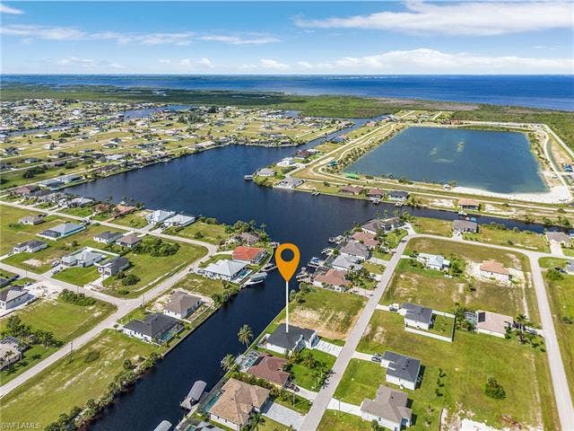 4116 36th Ln, Cape Coral, FL 33993 Waterfront property with direct access to a canal system and open water